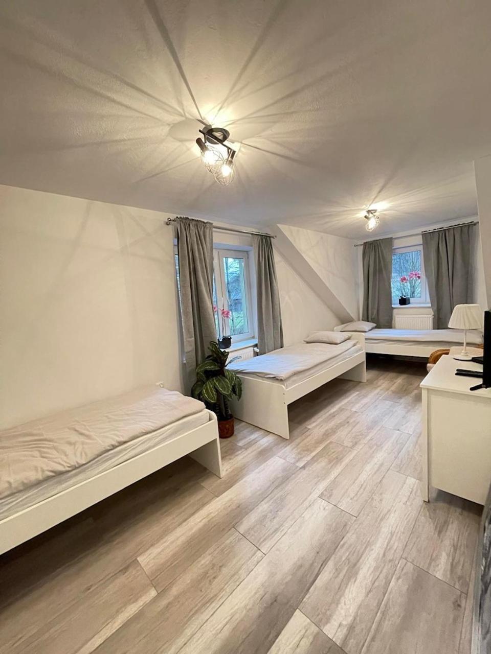 Ostoya Roztocze Hotel Szczebrzeszyn Bagian luar foto