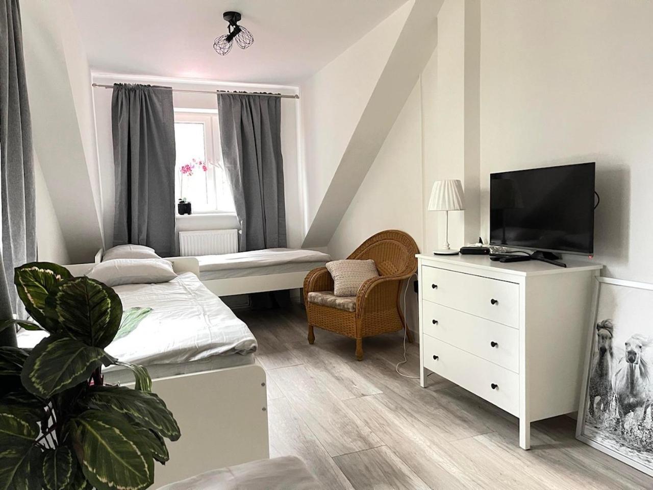 Ostoya Roztocze Hotel Szczebrzeszyn Bagian luar foto